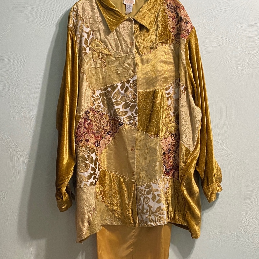 Roaman’s Fancy gold colored patchwork satiny velvety size 3X Pantsuit Set - Picture 4 of 16